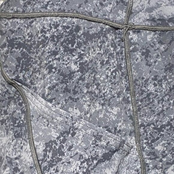 Lululemon Fast & Free Tight 7/8 II Nulux 25” Size 4 — High Rise Run Legging - Picture 8 of 9